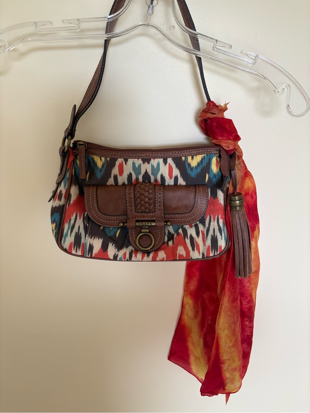Chaps  Multicolor Boho-Ikat Shoulder purse with Brown Leather accents - Picture 5 of 10